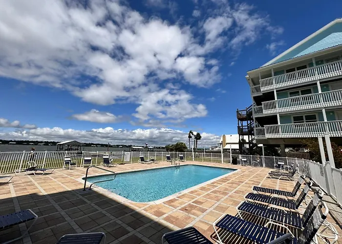 Lagoon Run Holiday home