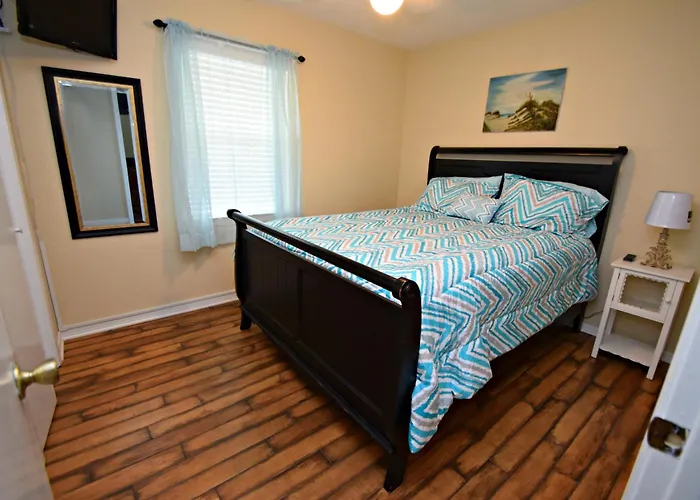Lagoon Run Holiday home *